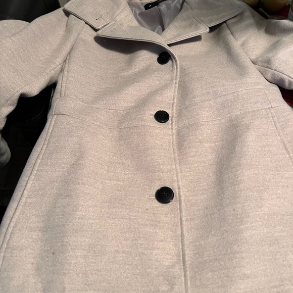 Le château coat - Picture 3 of 6